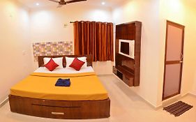Hotel Amar Park